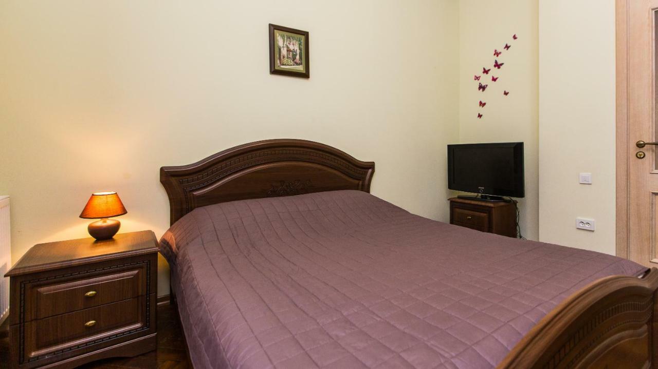 3 Rooms Apartments In The City Centr Lemberg Exterior foto